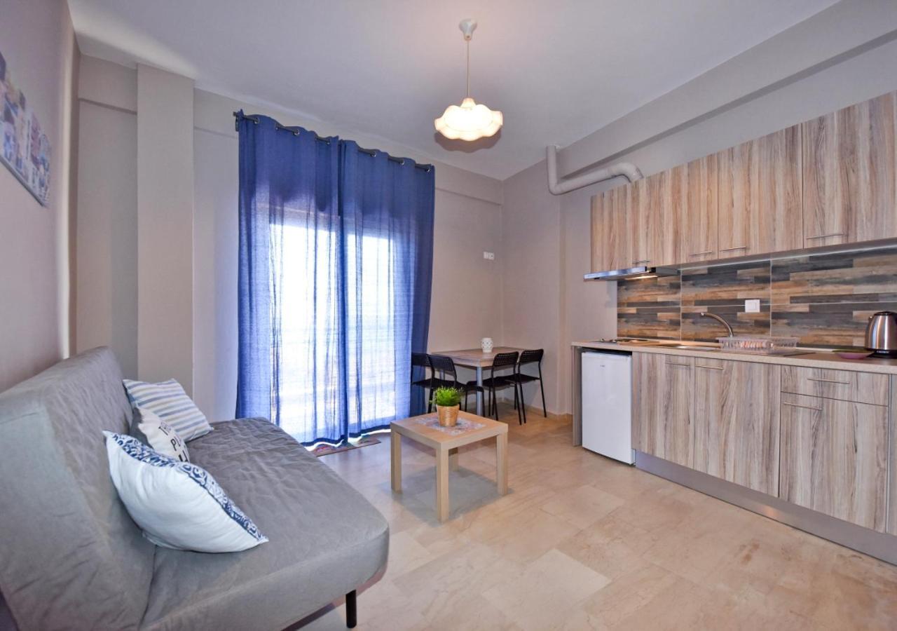 Alexandros Seaview Suites Флогита Екстериор снимка