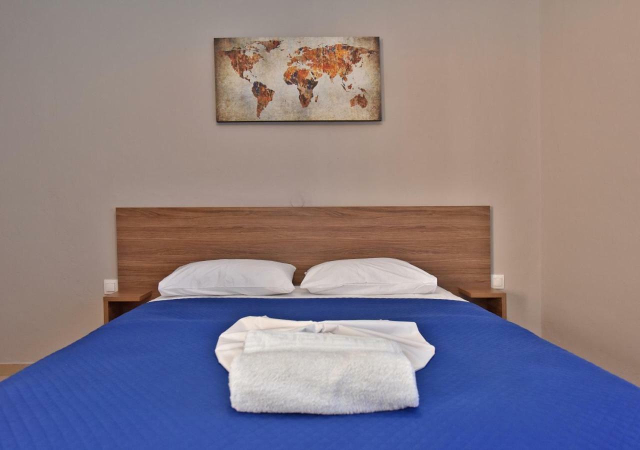 Alexandros Seaview Suites Флогита Екстериор снимка